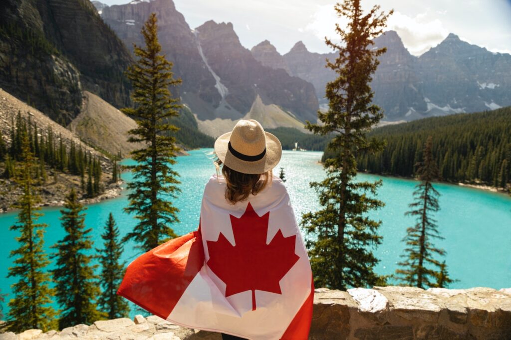 Solo Traveler's Guide to Vancouver, Canada Must-Visit Attractions and Tips