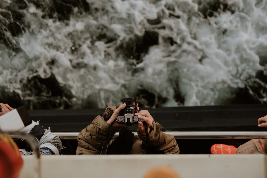 Unleash Your Creativity: Solo Activities for the Artistic Traveler